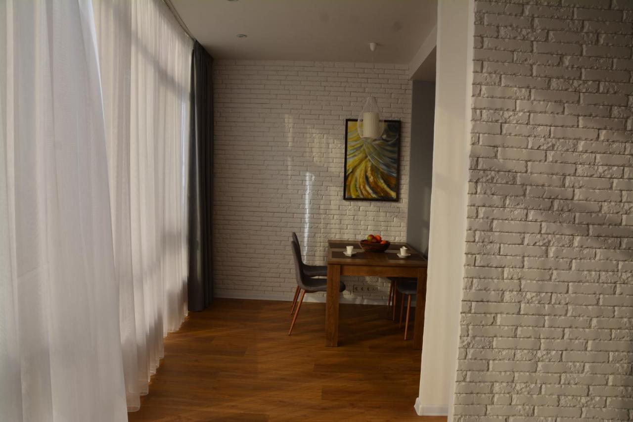 Sky Apartment オデッサ エクステリア 写真